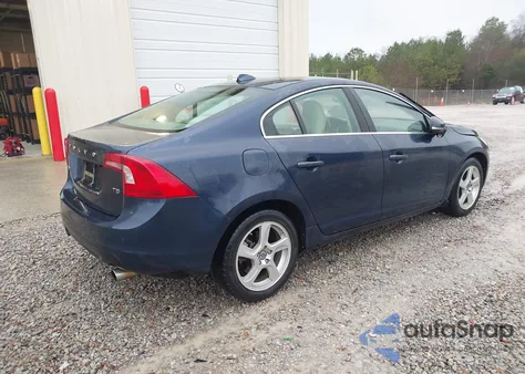 2013 Volvo S60 T5/T5 Platinum/T5 Premier/T5 Premier Plus from USA, damaged, VIN YV1612FSXD2198313